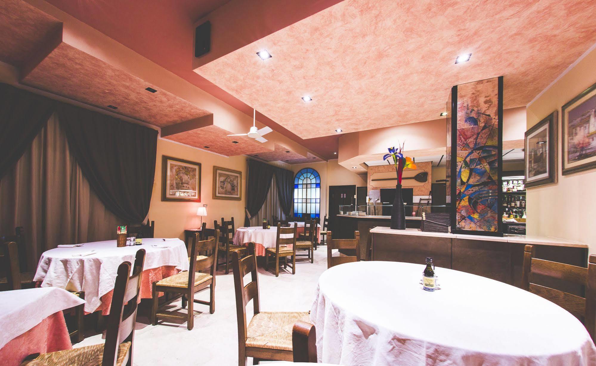 Quari Hotel Restaurant & Pizza Cologna Veneta Exteriér fotografie